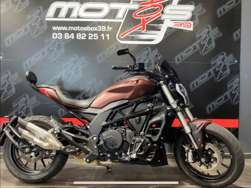 BENELLI 502C CRUISER – A PARTIR DE 103€/MOIS