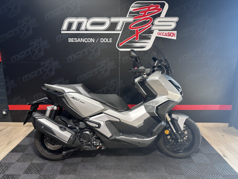 HONDA ADV 350 - A PARTIR DE 118 €/MOIS