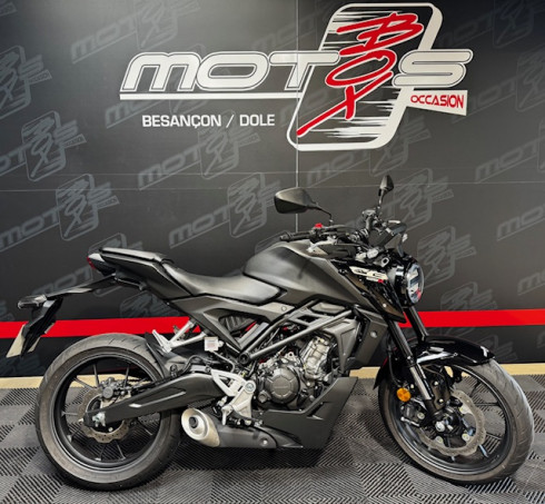 HONDA CB 125 R - A PARTIR DE 99€/MOIS