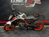KTM 890 DUKE R