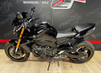 YAMAHA FZ8  – A PARTIR DE 91€/MOIS