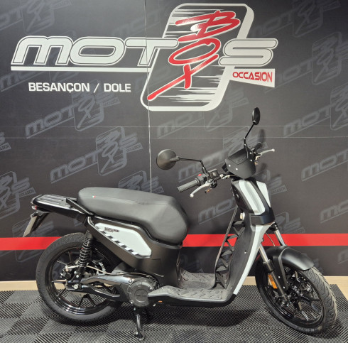 FANTIC MOTOR SCOOTER ÉLECTRIQUE ISSIMO CITY 50 – A PARTIR DE 66€/MOIS